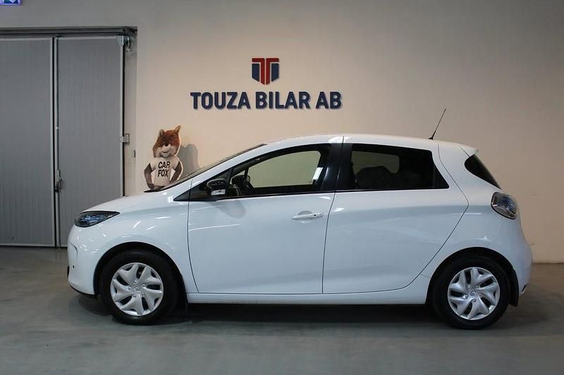 Begagnad Renault Zoe 80 kW (109 HK) 2019 Vit Halvkombi