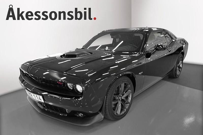 Svart Begagnad 2018 Dodge Challenger Sportkupé | 529 000 kr - Bild 1/4