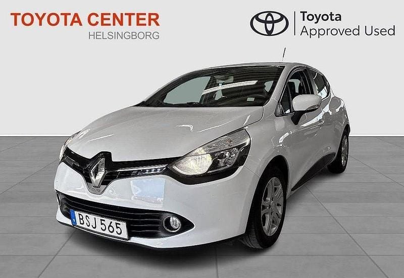 Vit Begagnad 2016 Renault Clio IV Halvkombi | 99 500 kr (Lite dyr) - Bild 1/4