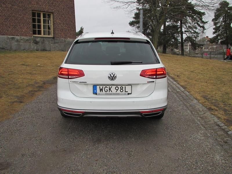 Begagnad VW Passat Alltrack 190 HK (139 kW) 2019 Kombi