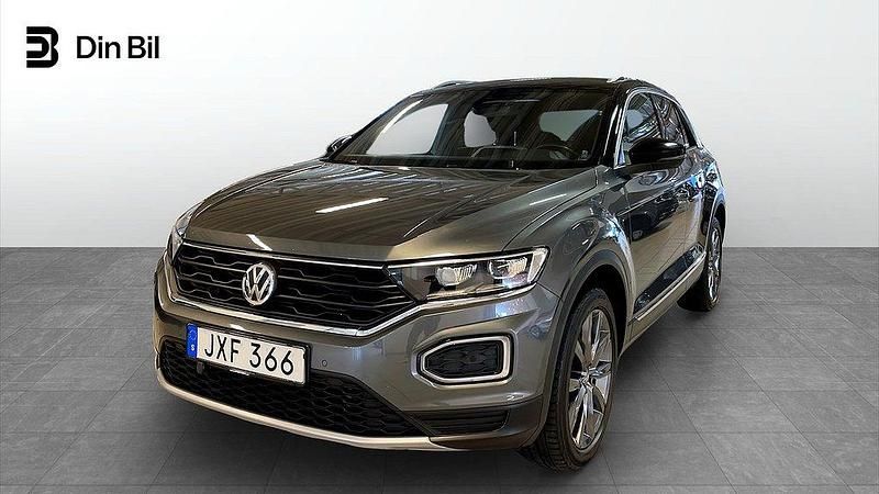 Grå Begagnad 2018 VW T-Roc GT SUV | 244 000 kr (Lite dyr) - Bild 1/4