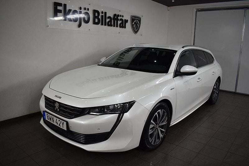 Vit Begagnad 2021 Peugeot 508 Kombi | 199 500 kr - Bild 1/4