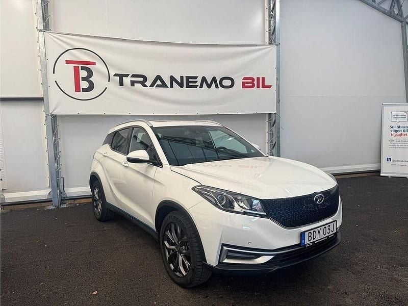 Begagnad DFSK Seres 3 119 kW (163 HK) 2022 Vit SUV