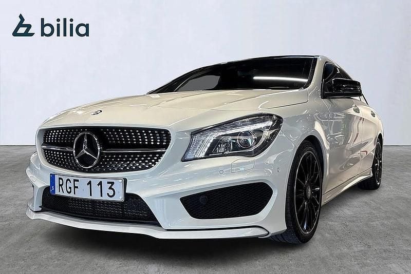 Vit Begagnad 2015 Mercedes CLA220 Shooting Brake AMG Kombi | 239 900 kr (Lite dyr) - Bild 1/4