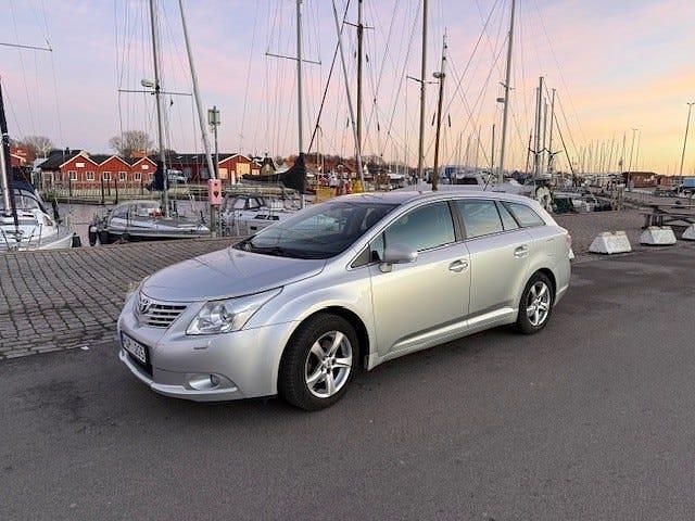 Begagnad Toyota Avensis 147 HK (108 kW) 2008 Kombi