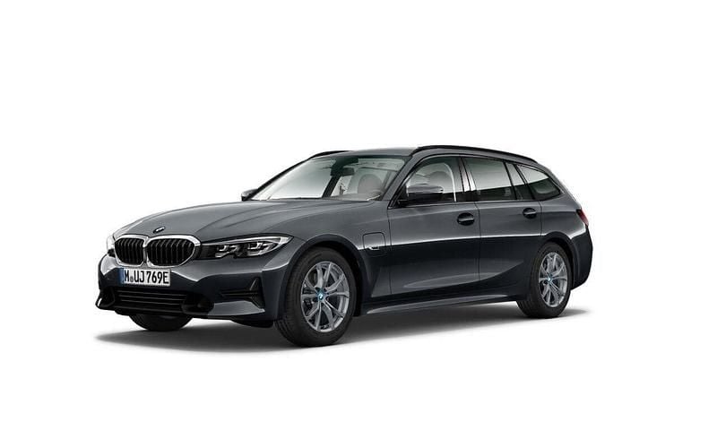 Grå Begagnad 2021 BMW 330e Sport Line Kombi | 319 500 kr (Bra pris) - Bild 1/2