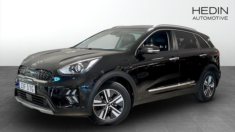 Svart (black) Begagnad 2020 Kia Niro Advance SUV | 189 900 kr (Marknadspris) - Bild 1/4