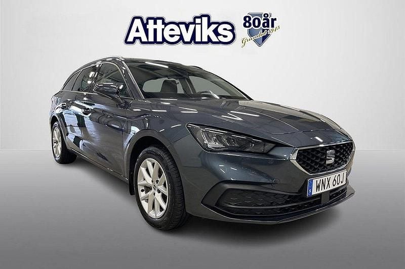 Grå Begagnad 2021 Seat Leon Style Kombi | 208 900 kr (Marknadspris) - Bild 1/4