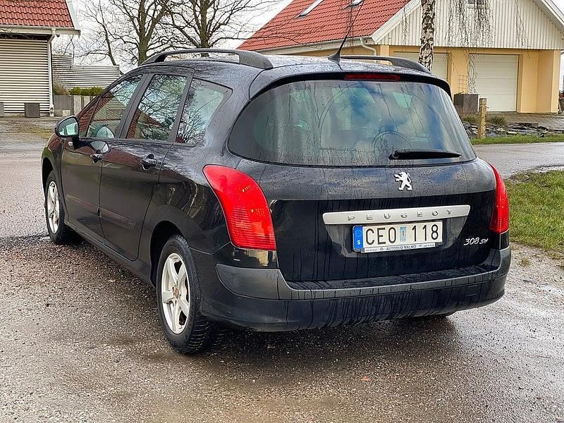 Begagnad Peugeot 308 SW 109 HK (80 kW) 2009 Svart Kombi