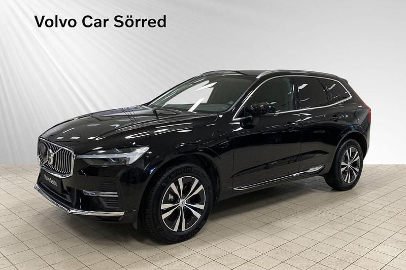 Svart Begagnad 2023 Volvo XC60 Core SUV | 509 900 kr (Marknadspris) - Bild 1/3