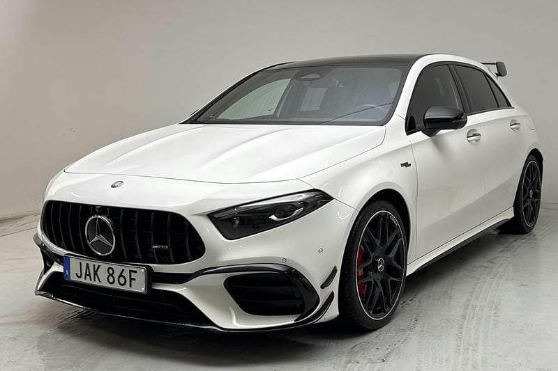 Vit Begagnad 2023 Mercedes A45 AMG AMG | 489 000 kr - Bild 1/4
