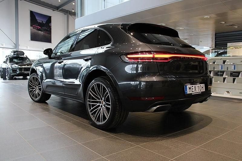 Begagnad Porsche Macan 245 HK (180 kW) 2019 Grå SUV