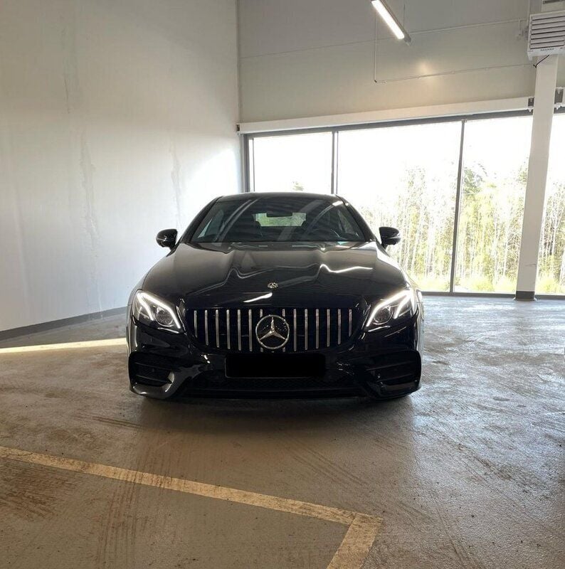 Svart Begagnad 2019 Mercedes E200 AMG line Sportkupé | 405 000 kr (Marknadspris) - Bild 1/4