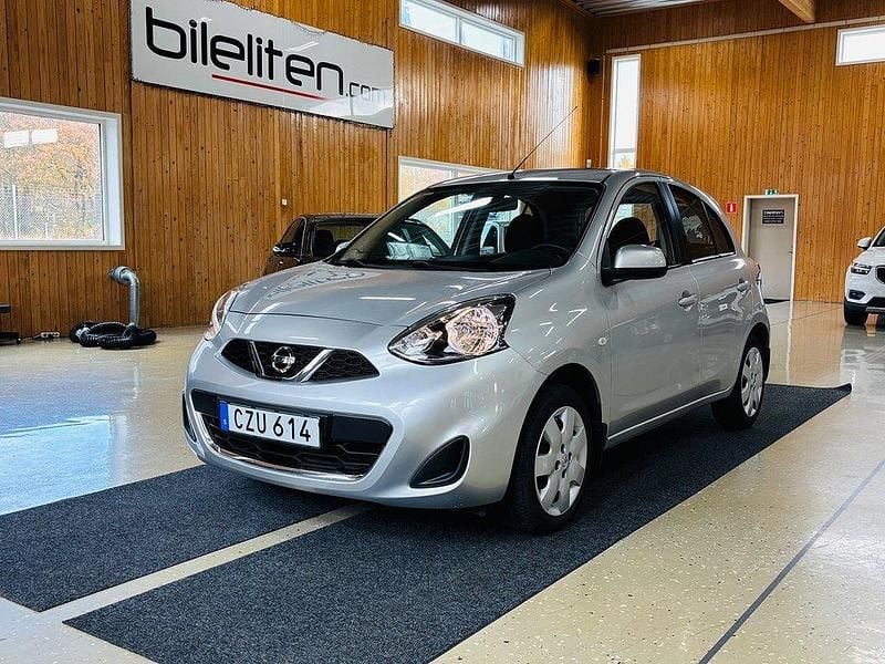 Silver Begagnad 2015 Nissan Micra Halvkombi | 109 900 kr (Dyr) - Bild 1/4