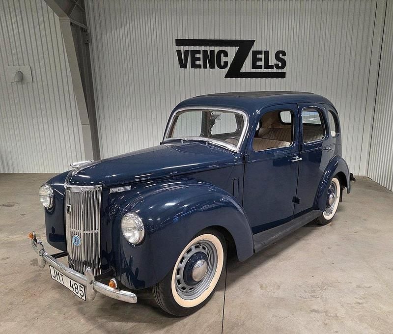 Mörkblå Begagnad 1951 Ford Prefect Sedan | 79 000 kr - Bild 1/4