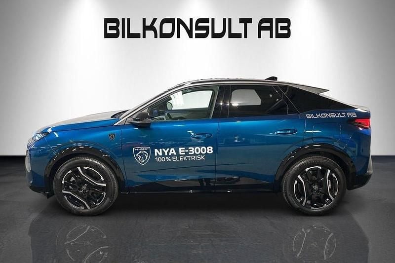 Begagnad Peugeot e-3008 GTi 157 kW (214 HK) 2025 Blå SUV