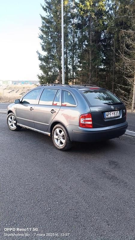 Begagnad 2005 Skoda Fabia Kombi | 14 000 kr (Bra pris) - Bild 1/4