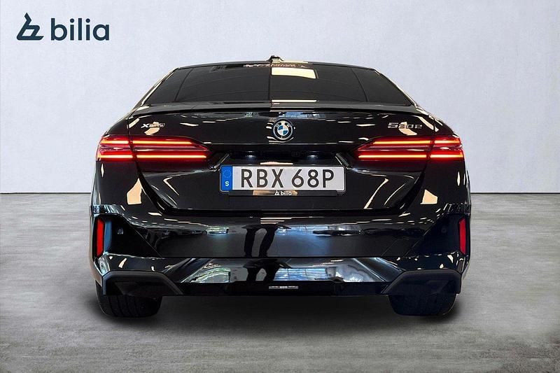 Begagnad BMW 530e Performance 299 HK (219 kW) 2025 Svart Sedan