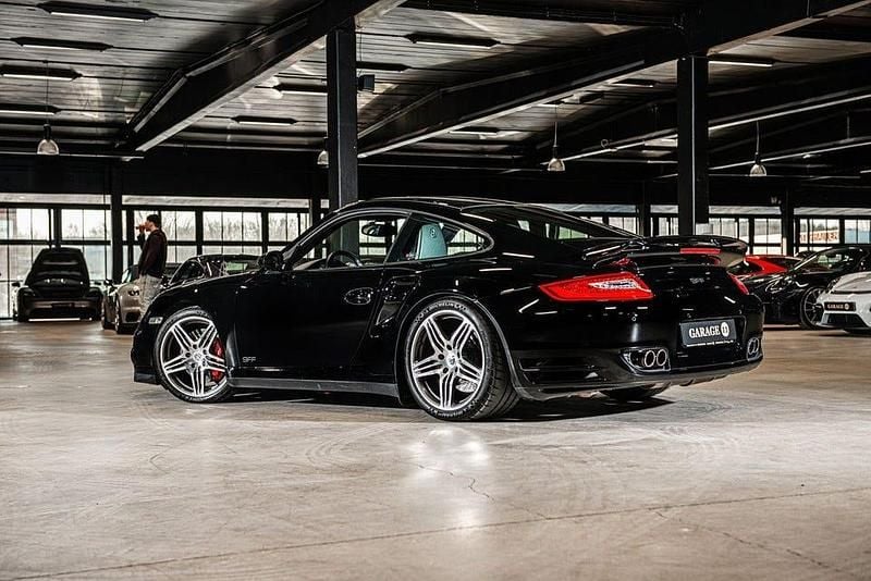 Begagnad Porsche 997 480 HK (353 kW) 2007 Svart Sportkupé