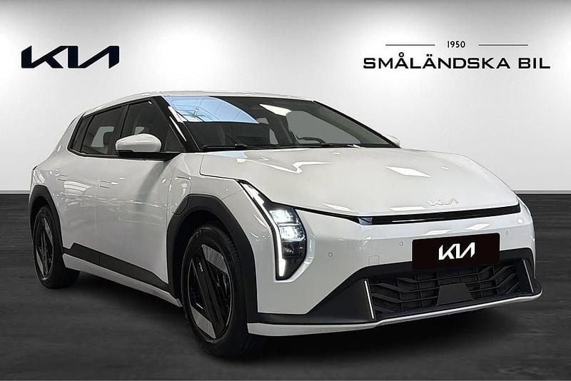 Ny Kia EV4 110 kW (150 HK) 2026 Vit Halvkombi