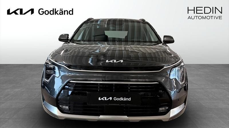 Begagnad Kia Niro Advance 184 HK (135 kW) 2023 Grå SUV