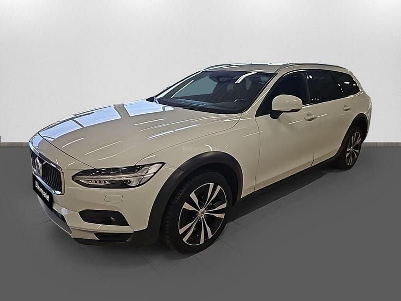 Vit Begagnad 2020 Volvo V90 CC Momentum Kombi | 369 900 kr (Dyr) - Bild 1/4