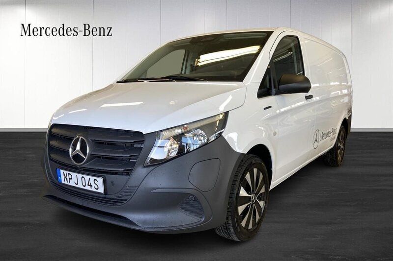Vit Ny 2025 Mercedes e-Vito Minibuss | 599 500 kr (Marknadspris) - Bild 1/4