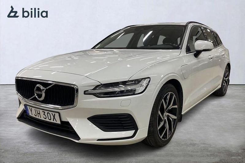 Vit Begagnad 2020 Volvo V60 Momentum Kombi | 269 900 kr (Bra pris) - Bild 1/3