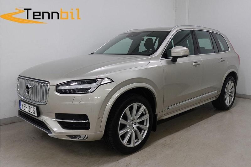 Ljusbrun (brun) Begagnad 2017 Volvo XC90 Inscription SUV | 299 500 kr (Bra pris) - Bild 1/4