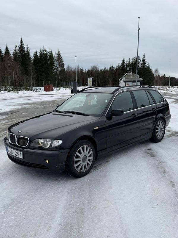 Begagnad BMW 320 170 HK (125 kW) 2004 Kombi
