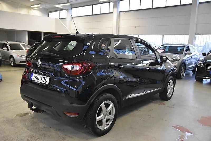 Begagnad Renault Captur 90 HK (66 kW) 2017 Svart SUV