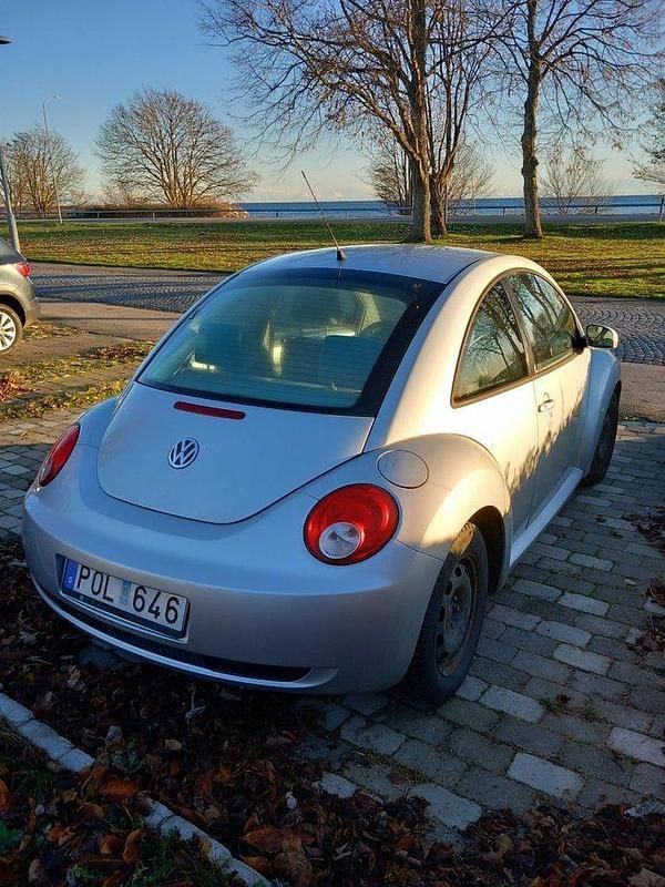 Begagnad 2007 VW Beetle Highline Halvkombi | 25 000 kr - Bild 1/4
