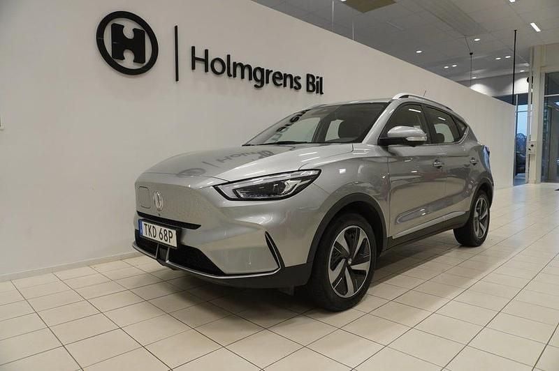 Sosmic silver metallic Begagnad 2022 MG ZS Luxury SUV | 239 900 kr (Superpris) - Bild 1/4