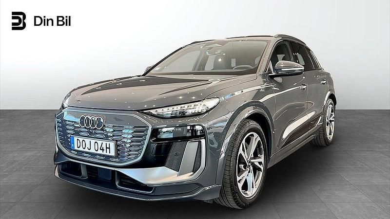 Magnetgrå Begagnad 2024 Audi Q6 e-tron S-Line SUV | 799 000 kr (Marknadspris) - Bild 1/4