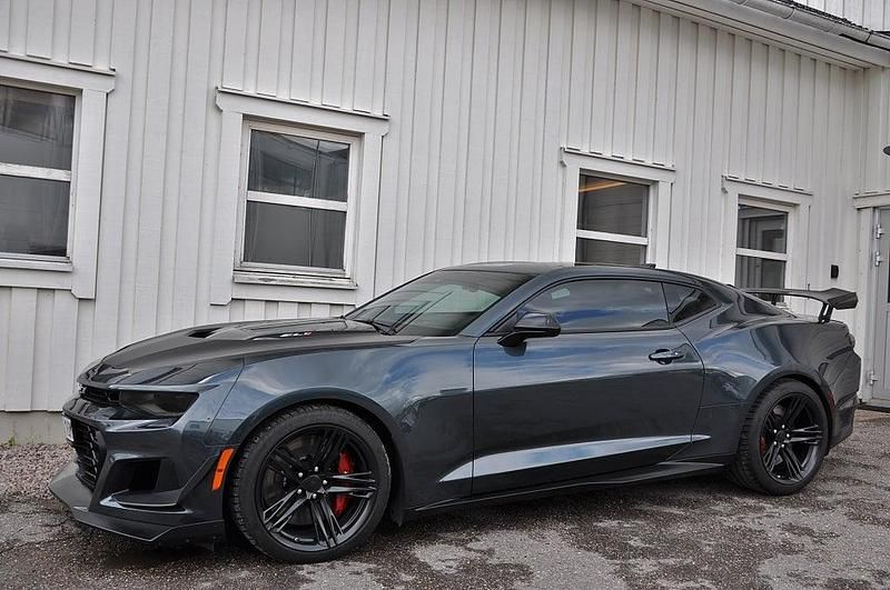 Begagnad Chevrolet Camaro ZL1 660 HK (485 kW) 2020 Svart Sportkupé