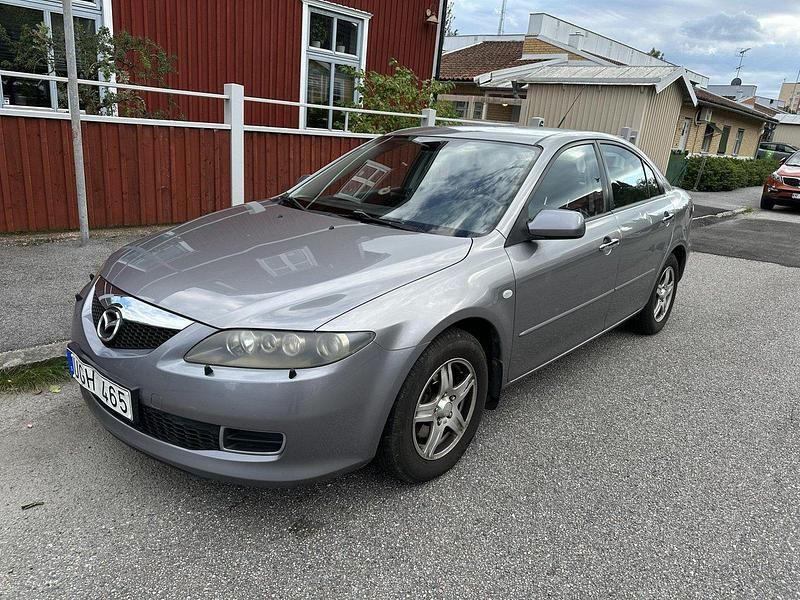 Grå Begagnad 2008 Mazda 2 Sedan | 49 000 kr - Bild 1/4