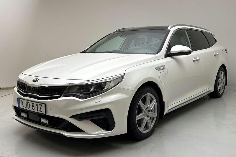 Vit Begagnad 2019 Kia Optima Advance Kombi | 184 800 kr - Bild 1/4