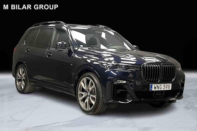 Svart Begagnad 2022 BMW X7 SUV | 979 000 kr - Bild 1/1