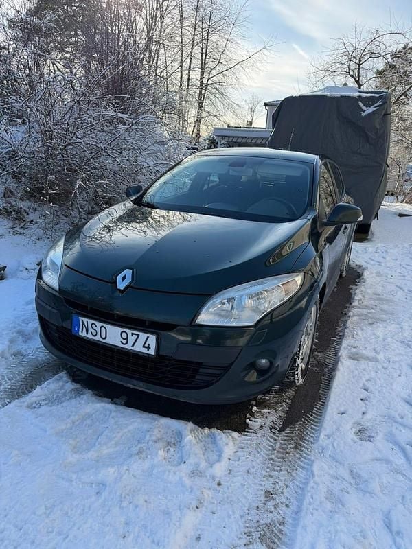 Begagnad Renault Mégane III 90 HK (66 kW) 2010