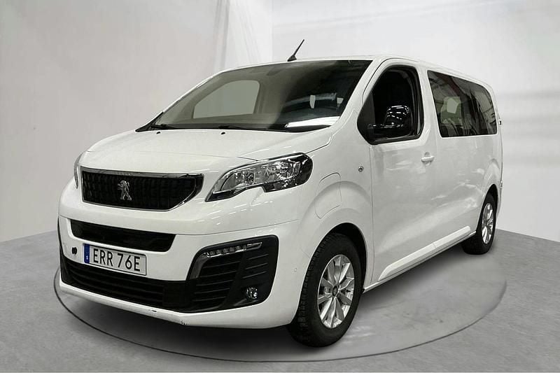 Begagnad Peugeot e-Expert 100 kW (136 HK) 2022 Vit Van