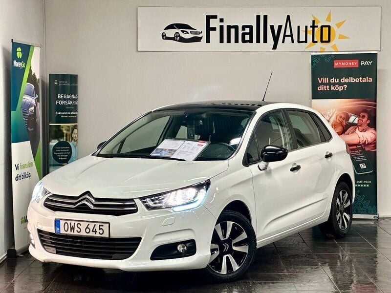 Vit Begagnad 2016 Citroën C4 Halvkombi | 109 900 kr (Lite dyr) - Bild 1/4