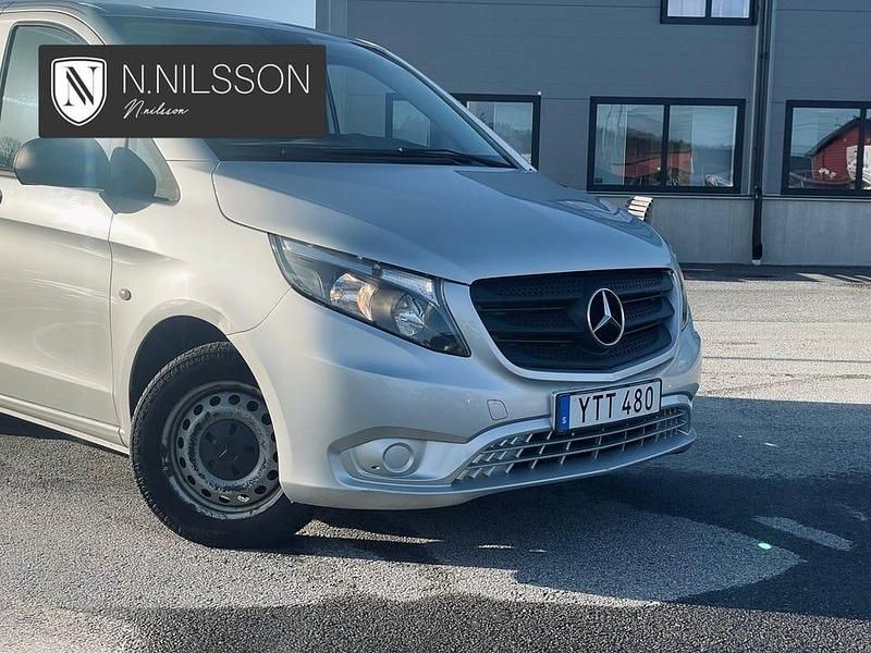 Begagnad Mercedes Vito 163 HK (119 kW) 2019 Silver Van