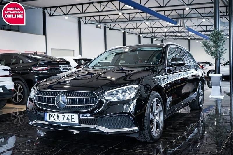 Svart Begagnad 2021 Mercedes E300 Avantgarde Kombi | 319 500 kr (Marknadspris) - Bild 1/4