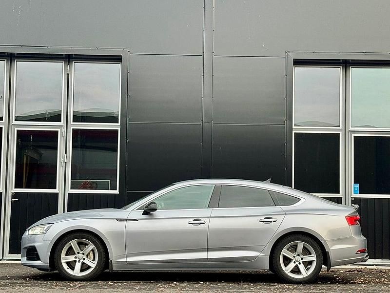 Begagnad Audi A5 Sportback Proline 190 HK (139 kW) 2017 Silver Halvkombi