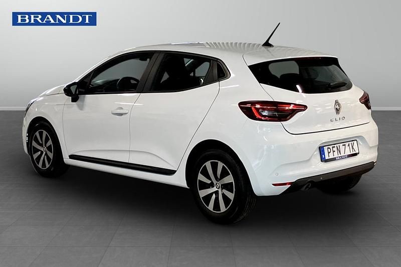 Begagnad Renault Clio V Equilibre 91 HK (66 kW) 2023 Vit Halvkombi
