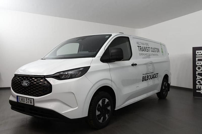 Vit Begagnad 2025 Ford E-Transit Trend Van | 730 000 kr (Dyr) - Bild 1/4