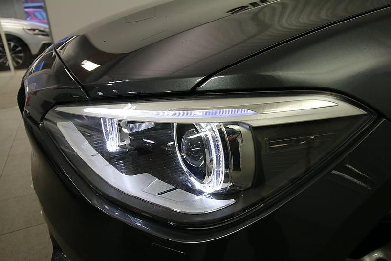 Begagnad BMW 120 184 HK (135 kW) 2014 Grå Halvkombi