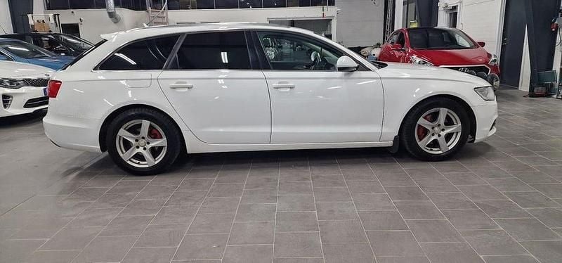 Begagnad Audi A6 Proline 177 HK (130 kW) 2014 Vit Kombi