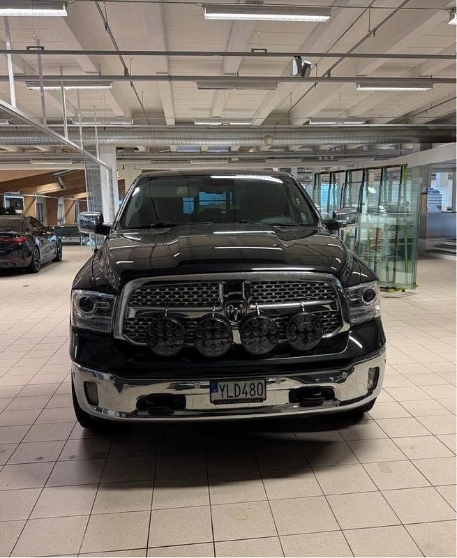 Begagnad 2018 RAM 1500 Pickup | 349 800 kr (Marknadspris) - Bild 1/4