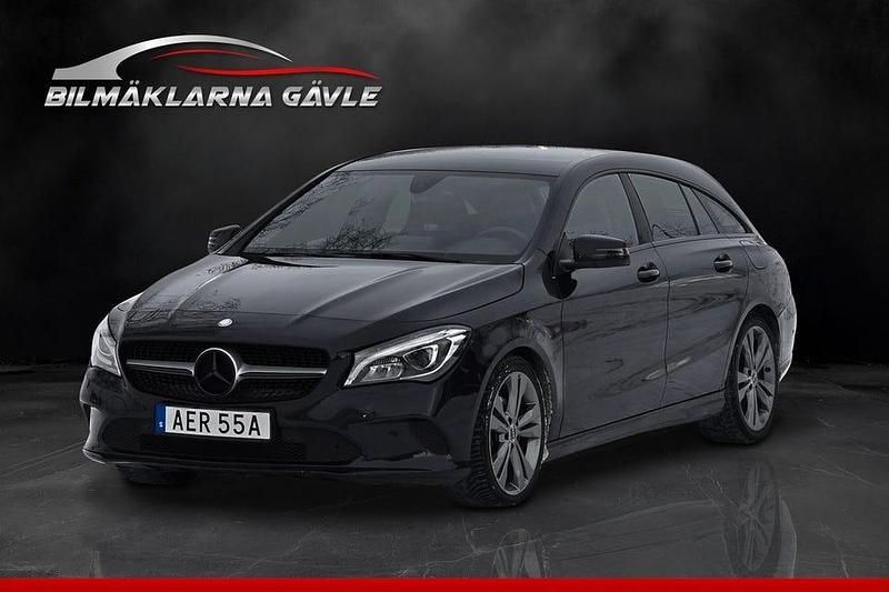 Begagnad Mercedes CLA200 Shooting Brake 136 HK (100 kW) 2017 Blå Kombi